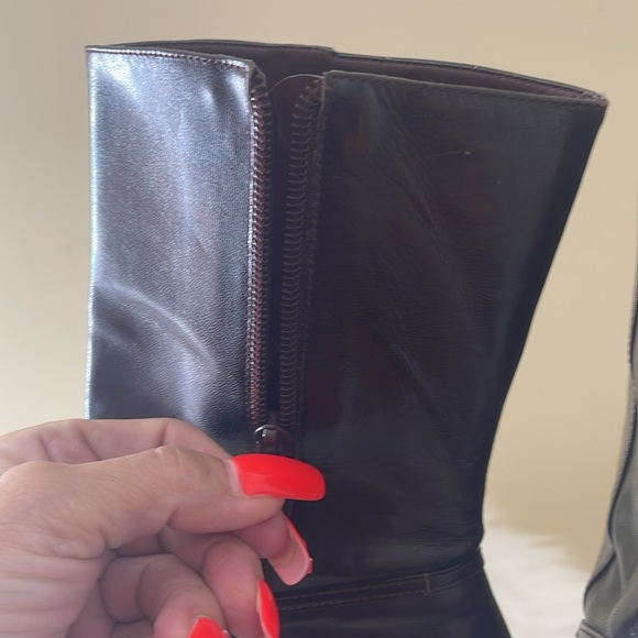 Dark Wine Colored Gianni Beni Booties - Picture 8 of 14